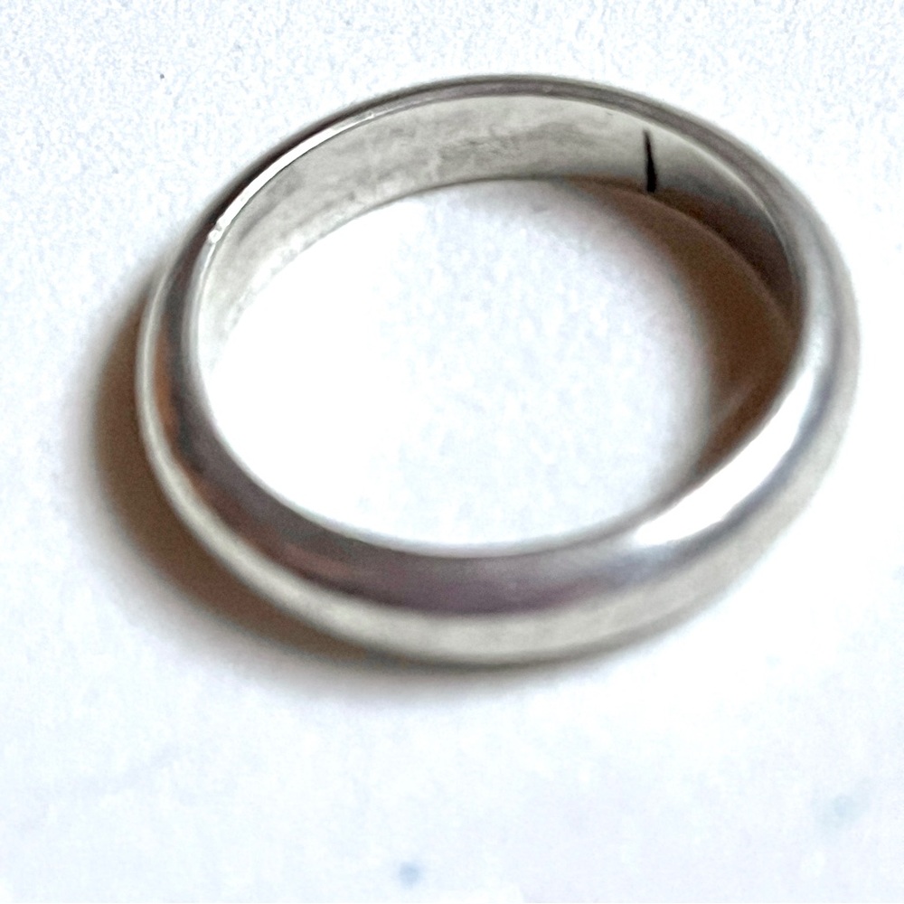 Elegant Silver Ring Artist Made